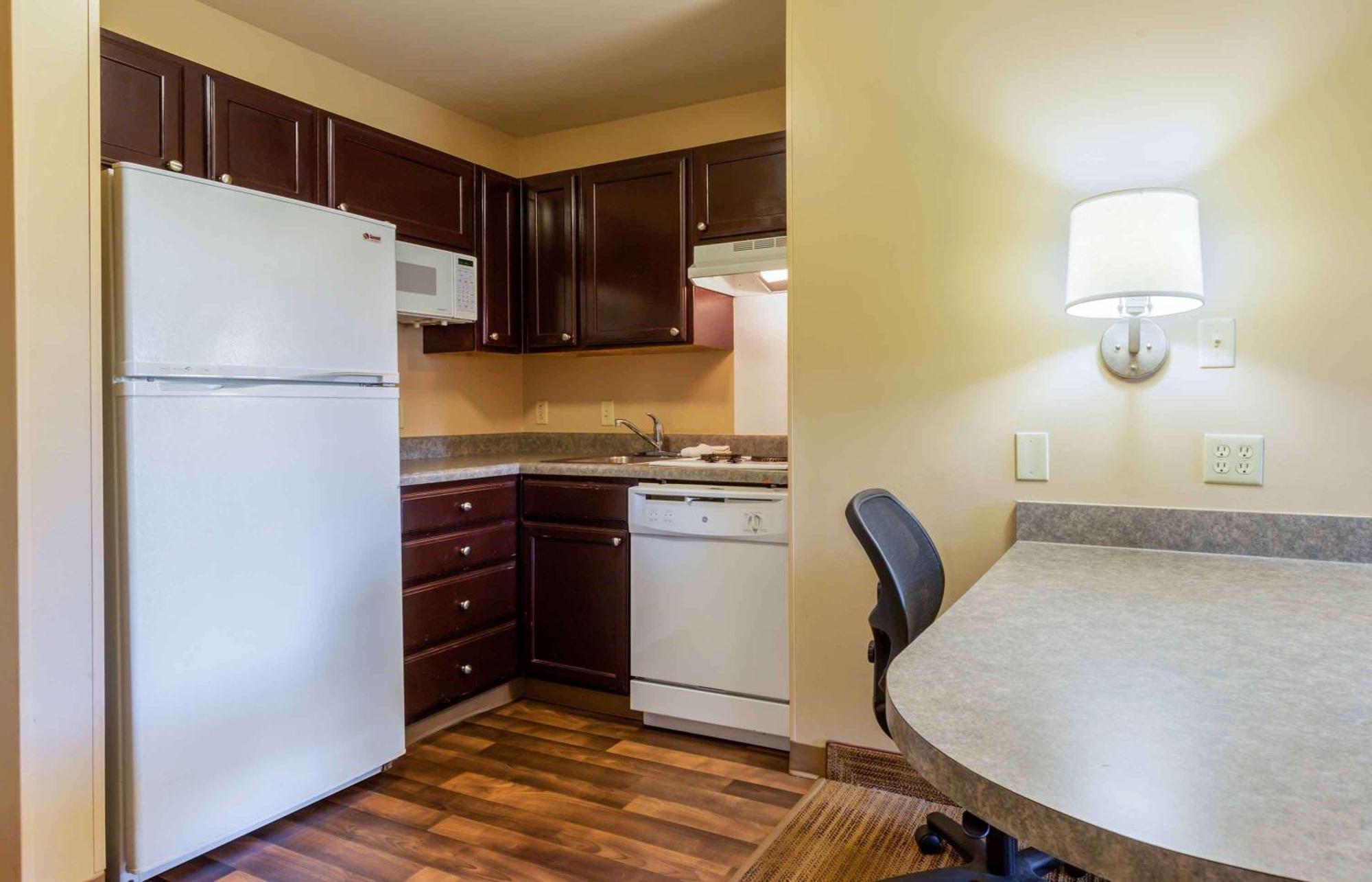 Extended Stay America Select Suites - Columbia - Northwest Harbison Экстерьер фото