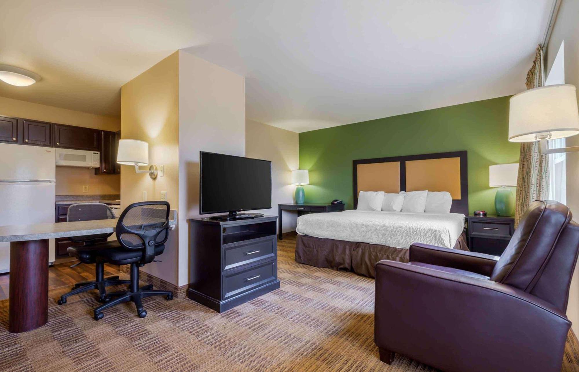 Extended Stay America Select Suites - Columbia - Northwest Harbison Экстерьер фото