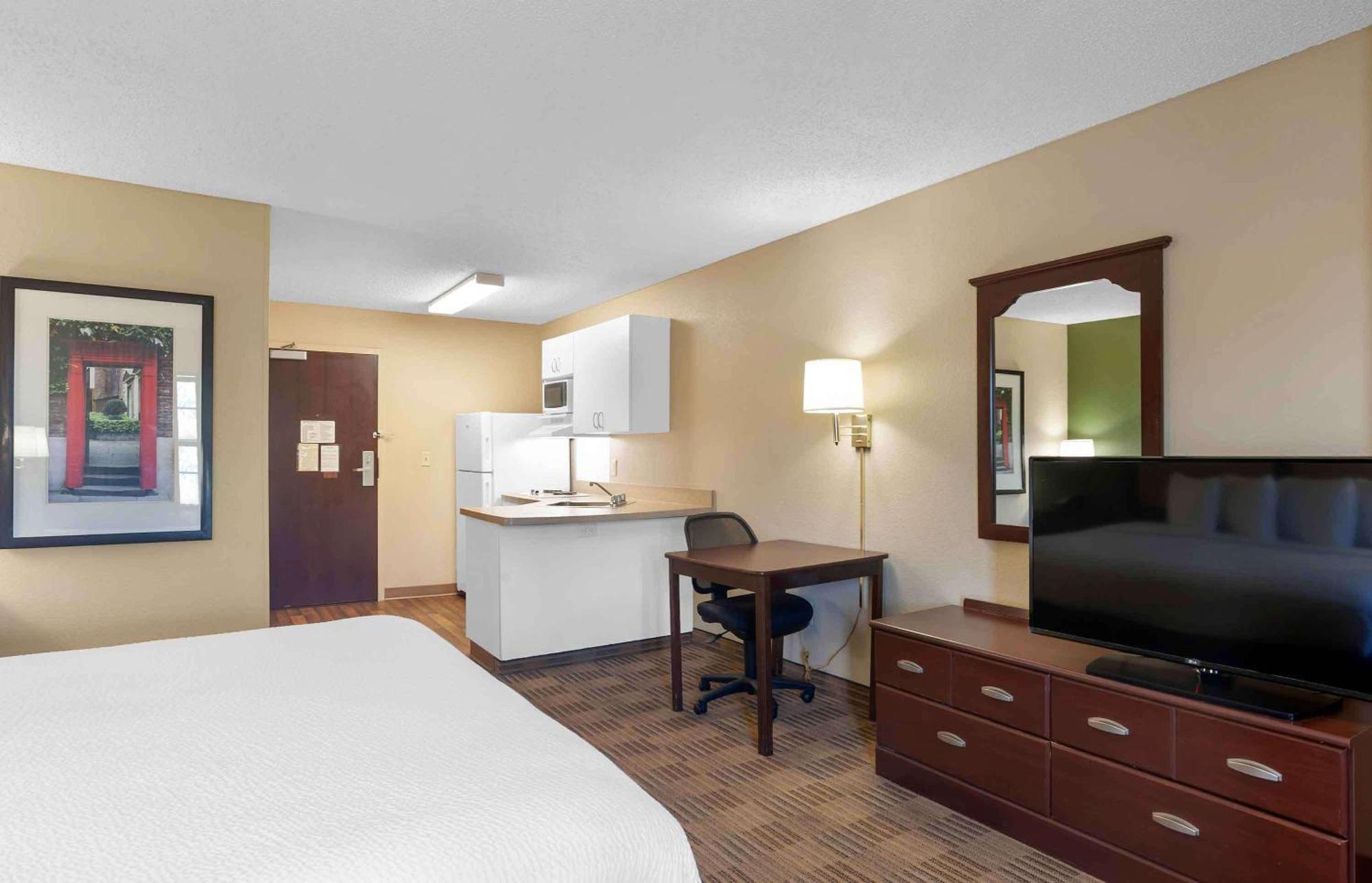 Extended Stay America Select Suites - Columbia - Northwest Harbison Экстерьер фото