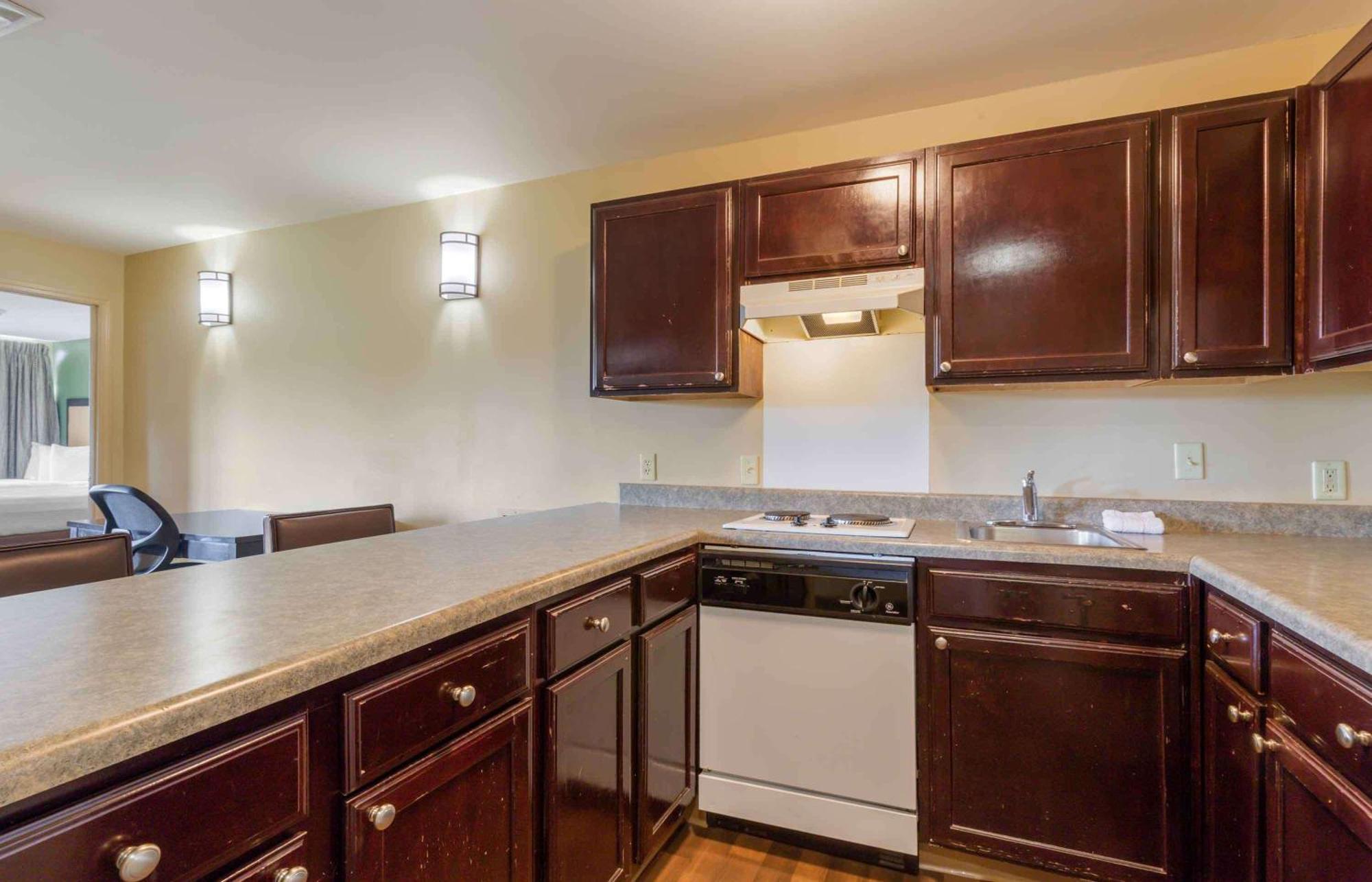 Extended Stay America Select Suites - Columbia - Northwest Harbison Экстерьер фото